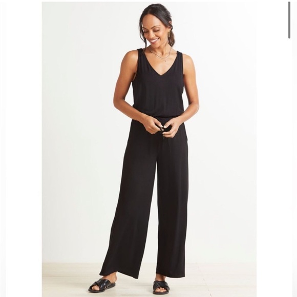 Michael Stars Black Wide Leg V Neck Jumpsuit - Picture 1 of 7